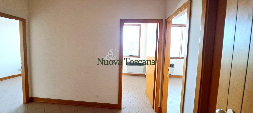 Foto Ufficio in VIA MONTE FALCO, Arezzo Montefalco di 48 m² con 3 locali