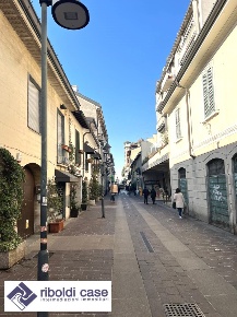 Foto Negozio a Seregno Umberto I - Garibaldi di 110 m² con 2 locali