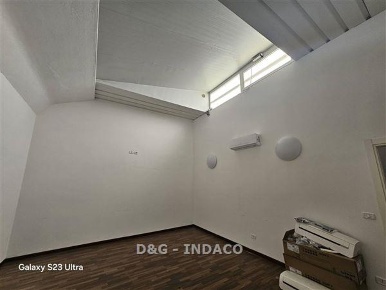 Foto Ufficio a Grosseto di 100 m² con 4 locali in affitto