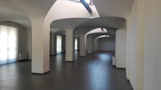 Foto Ufficio a Sesto Fiorentino di 700 m² in affitto