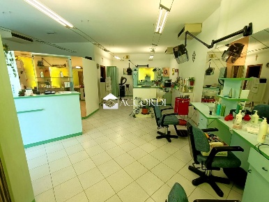 Foto Negozio a Montebelluna Centro di 107 m² con 1 locali in vendita