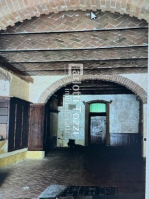 Foto Locale commerciale in Via Oriana Fallaci, Grosseto di 160 m²