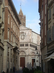 Foto Attività commerciale a Grosseto Centro Storico di 16 m² con 1 locali