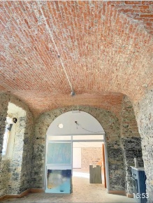 Foto Negozio in VIA VENEZIA, Genova Dinegro di 200 m² con 3 locali