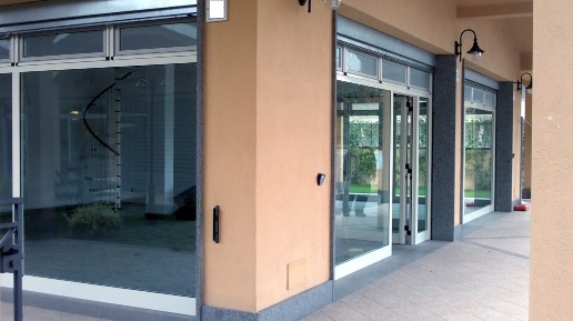 Foto Negozio in VIALE DEI CADUTI, Altivole San Vito di 40 m² con 1 locali
