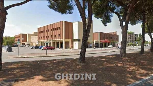 Foto Locale commerciale a Grosseto di 125 m² con 3 locali in vendita