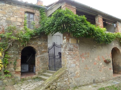 Foto Cessione attività a San Quirico d'Orcia Centro di 250 m² con 6 locali