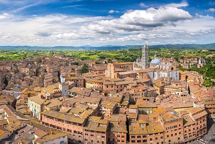 Foto Negozio a Siena San Domenico - Fontebranda di 62 m² con 3 locali