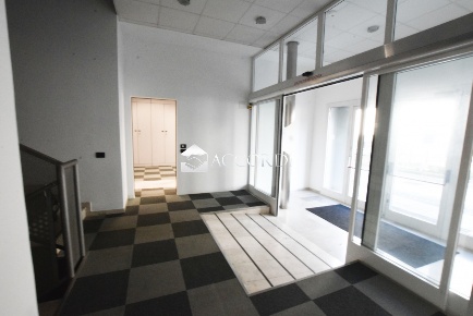 Foto Ufficio a Vedelago Centro di 130 m² con 2 locali in vendita