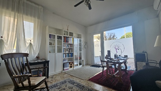 Foto Negozio in VIA SCARLATTI, Bologna San Ruffillo di 32 m² con 1 locali