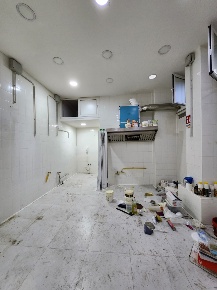 Foto Locale commerciale a Pomigliano d'Arco Centro di 80 m² in affitto