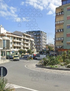 Foto Locale commerciale in via risorgimento, Milazzo Centro di 120 m²