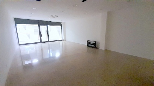 Foto Locale commerciale a Pieve di Soligo Centro di 75 m² con 1 locali