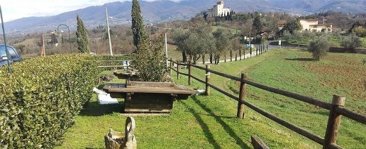 Foto Attività commerciale a Reggello Centro di 200 m² con 4 locali
