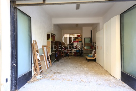Foto Magazzino in Via Cavour, Grosseto Centro Storico di 49 m² con 1 locali