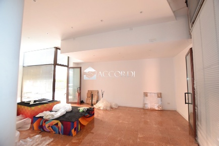 Foto Ufficio a Castelfranco Veneto di 220 m² con 2 locali in affitto