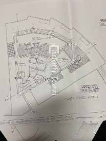 Foto Hotel a Manciano di 600 m² con 11 locali in vendita