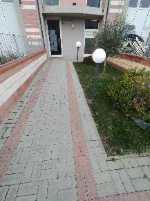 Foto Ufficio in via Del Fonditore, Follonica di 380 m² con 8 locali