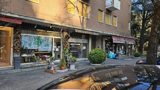 Foto Negozio in via Borghi Mamo, Bologna Colli Murri di 35 m² con 2 locali