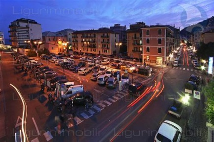 Foto Attività commerciale a Alassio di 60 m² con 1 locali in vendita