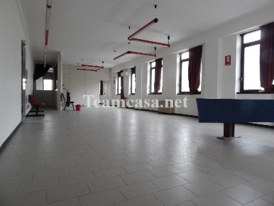 Foto Ufficio a Pesaro di 138 m² con 1 locali in vendita