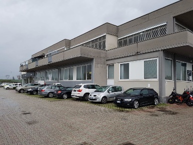 Foto Laboratorio a Scandicci di 100 m² con 1 locali in affitto