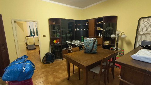 Foto Negozio a Abbadia San Salvatore di 45 m² con 2 locali in vendita
