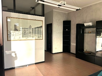 Foto Locale commerciale a Arezzo Porta San Lorentino di 60 m² con 1 locali