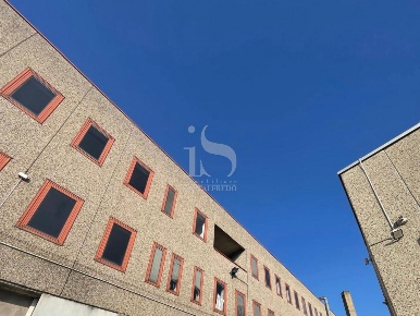 Foto Ufficio in VIALE SICILIA, Monza di 500 m² con 10 locali in affitto