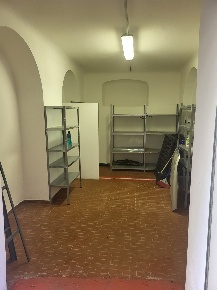 Foto Magazzino a Genova Rivarolo di 20 m² con 1 locali in vendita