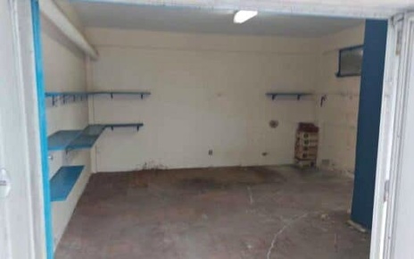 Foto Locale commerciale a Colle di Val d'Elsa Colle Bassa, Via Gramsci