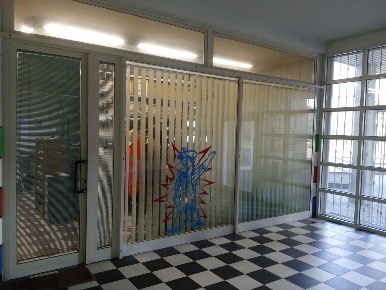 Foto Negozio in Via Roma, Zola Predosa Zola di 75 m² con 1 locali