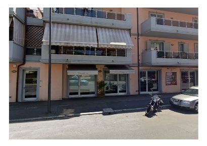 Foto Locale commerciale in via Giusti, Grosseto Barbanella - Verde Maremma