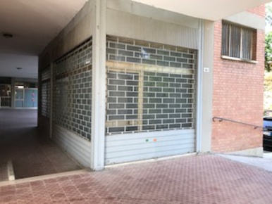 Foto Negozio in Via San Savino, Bologna Noce - Pescarola di 45 m²