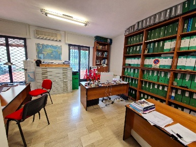 Foto Ufficio a Firenze Rovezzano di 62 m² con 3 locali in vendita