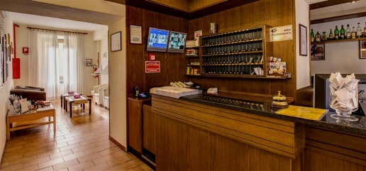 Foto Hotel in Via Tripoli, Montecatini-Terme di 20 m² con 50 locali