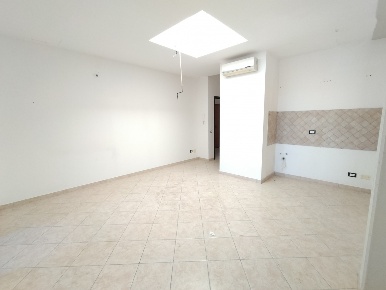 Foto Ufficio in VIA DEL SUGHERAIO, Follonica di 45 m² con 3 locali