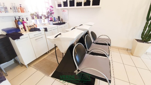 Foto Negozio in VIA SAN MARCO, Caerano di San Marco Centro di 70 m²