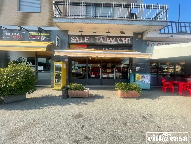 Foto Attività commerciale a San Sebastiano da Po Centro di 100 m²