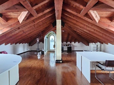 Foto Ufficio in Via dei mille, Treviglio di 82 m² in affitto