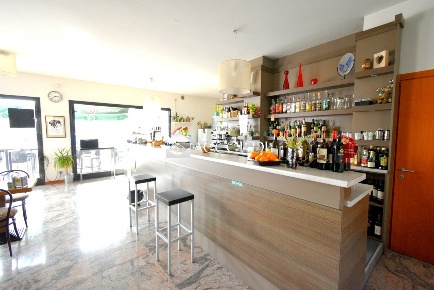 Foto Attività commerciale a Sacile di 150 m² con 2 locali in vendita