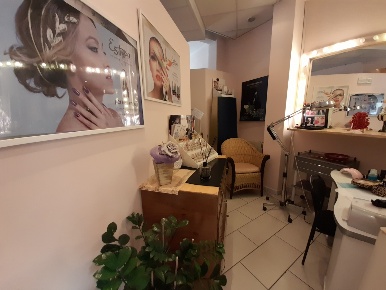 Foto Attività commerciale a Prato Zarini - Valentini di 100 m² in vendita