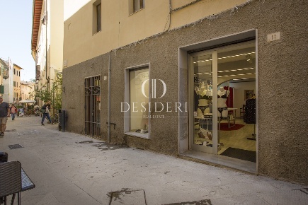 Foto Locale commerciale in Via San Martino, Grosseto Centro Storico