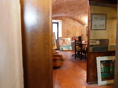 Foto Ufficio in Via dei Pellegrini, Siena di 90 m² con 3 locali in vendita