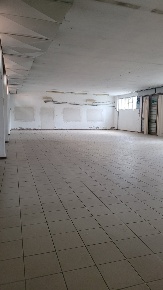 Foto Laboratorio a San Giovanni Valdarno di 300 m² in vendita