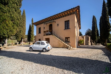 Foto Agriturismo in Localita san donato, San Gimignano di 800 m² in vendita