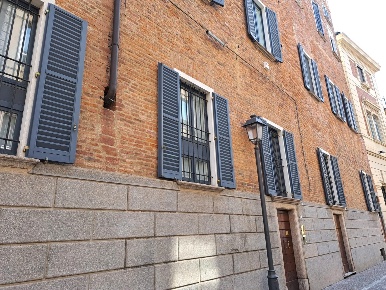 Foto Ufficio in via Carlo Bescapè, Novara Centro Storico di 264 m²
