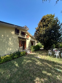 Foto Villa unifamiliare in via Bellingeri, Rocca Priora Centro di 200 m²