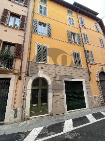Foto Negozio in via Gabriele Rosa 20, Brescia Magenta - Arnaldo di 50 m²