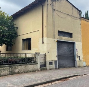 Foto Laboratorio in Via  Pistoiese, Firenze di 118 m² con 2 locali